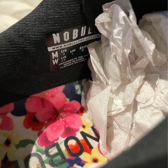 NOBULL Black Daisy Trainers Women Size 6.5 / Men Size 5 - Picture 3 of 3